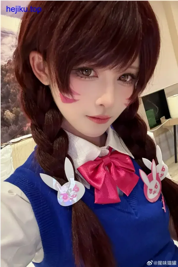 腥味猫罐早期cos作品展示