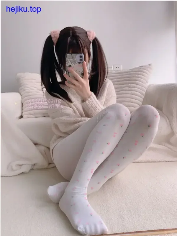 宅绘子圣诞旗袍照片