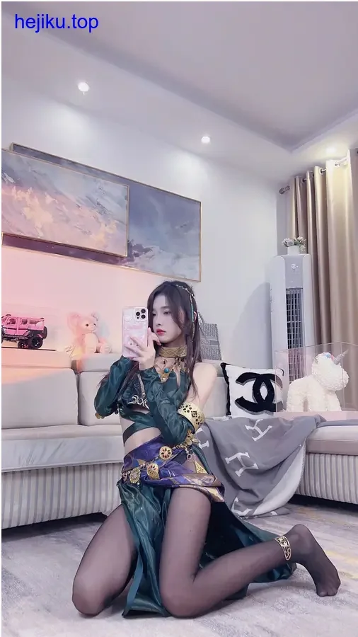 卡通风格小奶瓶