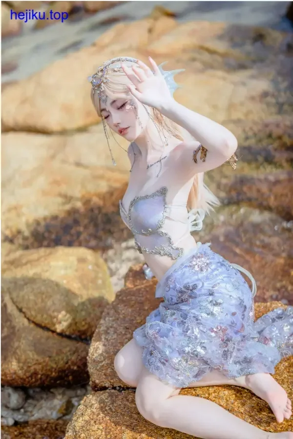 桃良阿宅-原神甘雨雪地实景拍摄