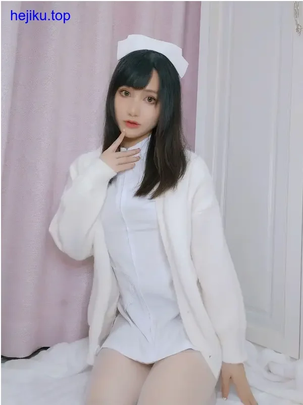 木之本果可爱风cos图鉴，展现小樱的活泼与勇敢