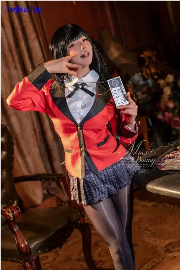 咬一口兔娘战斗角色cos