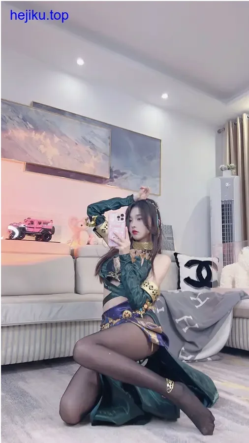 小小奶瓶儿创意小小奶瓶主题拍摄花絮动态姿势